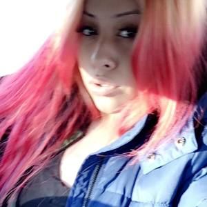 Meet your Posher, Ayee